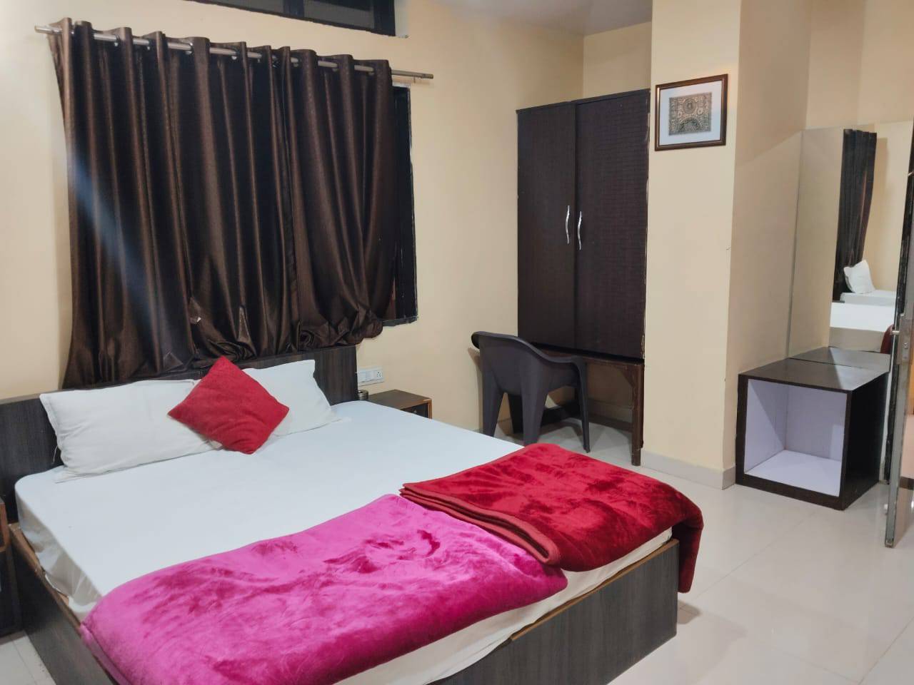 Hotel The Bliss Home Stay  