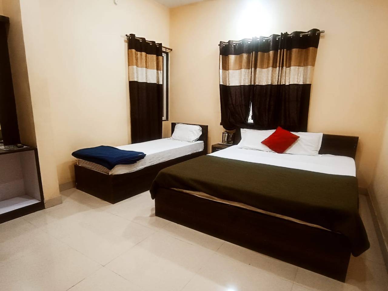 Hotel The Bliss Home Stay  